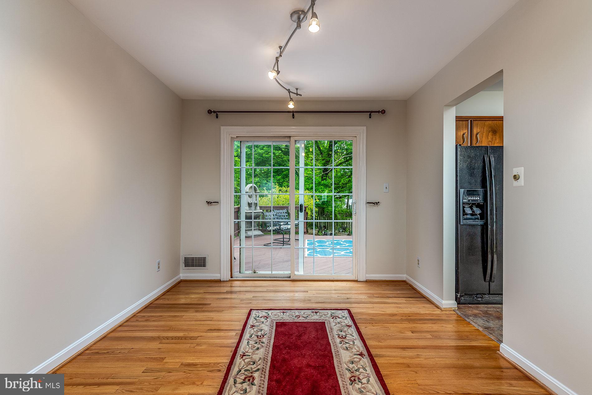 WILLOW WOODS - Residential