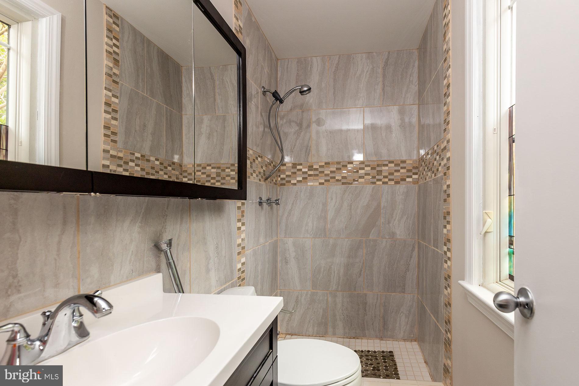 WILLOW WOODS - Residential