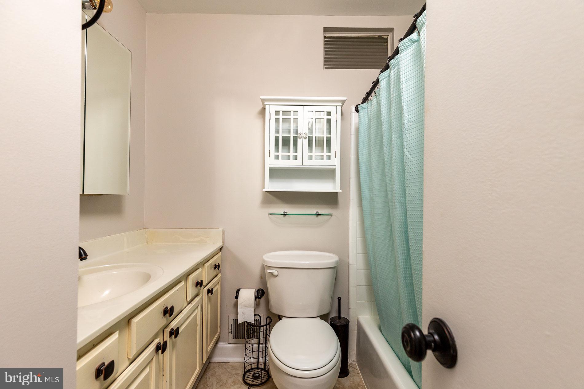 WILLOW WOODS - Residential