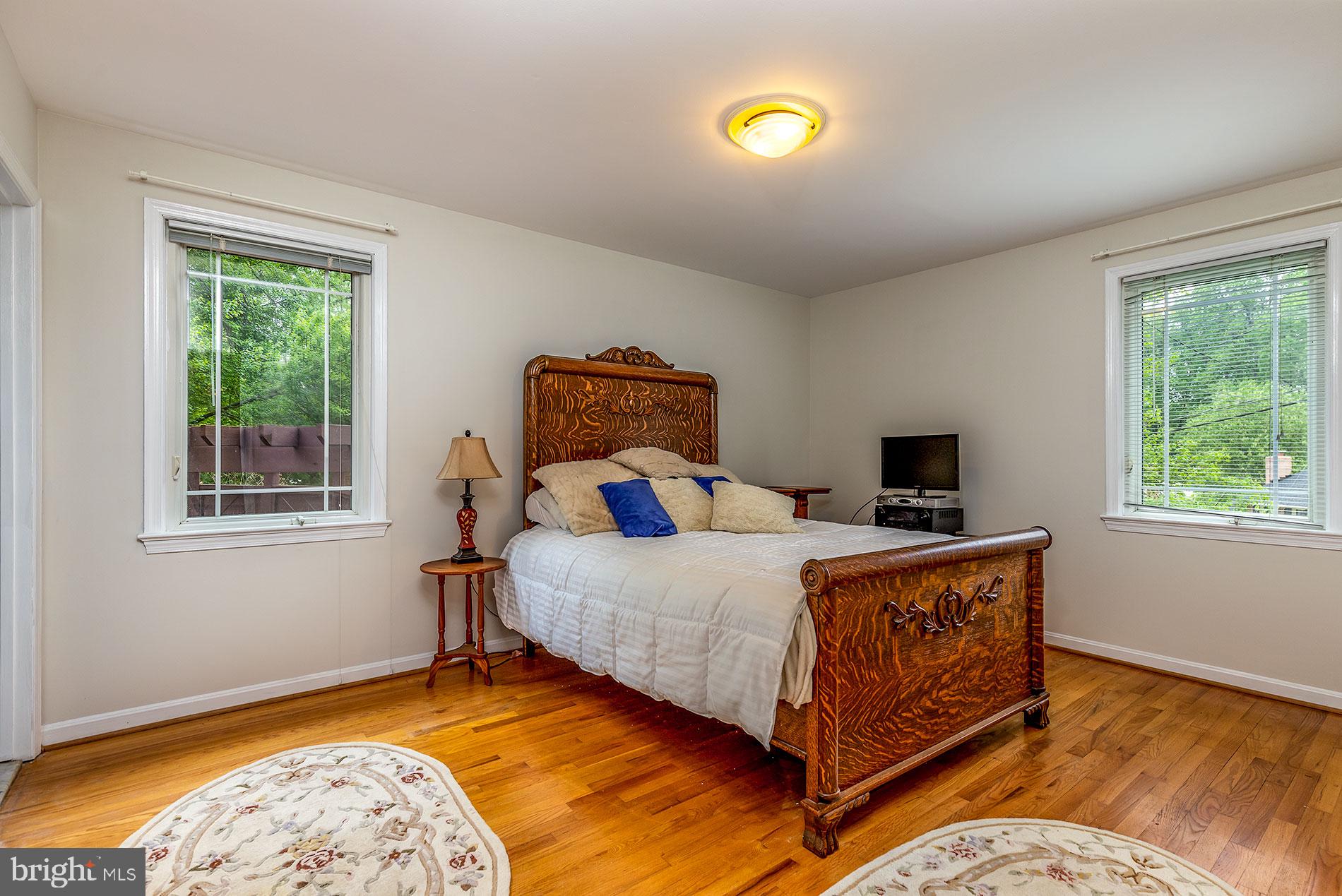 WILLOW WOODS - Residential