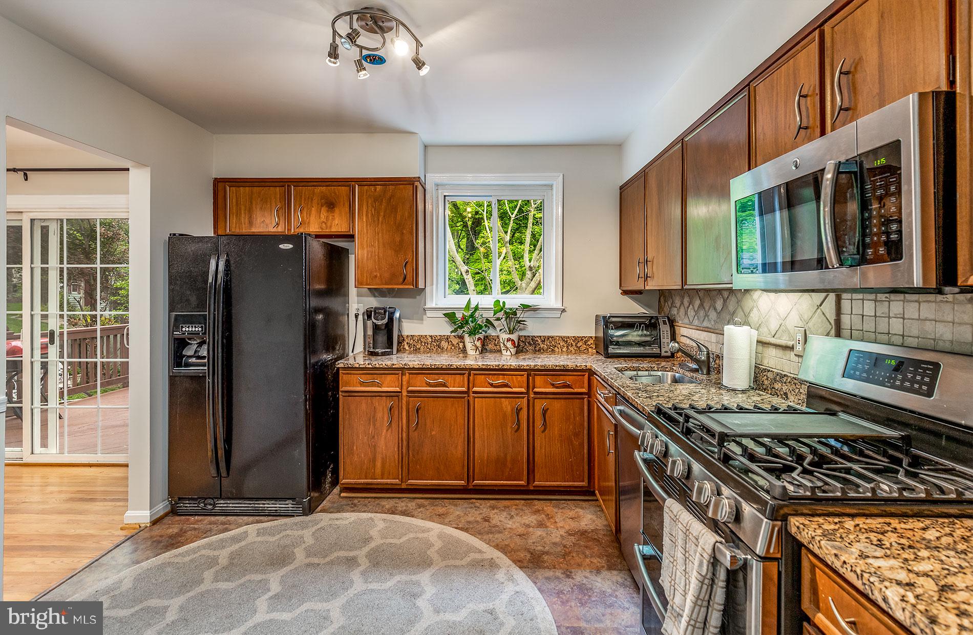 WILLOW WOODS - Residential