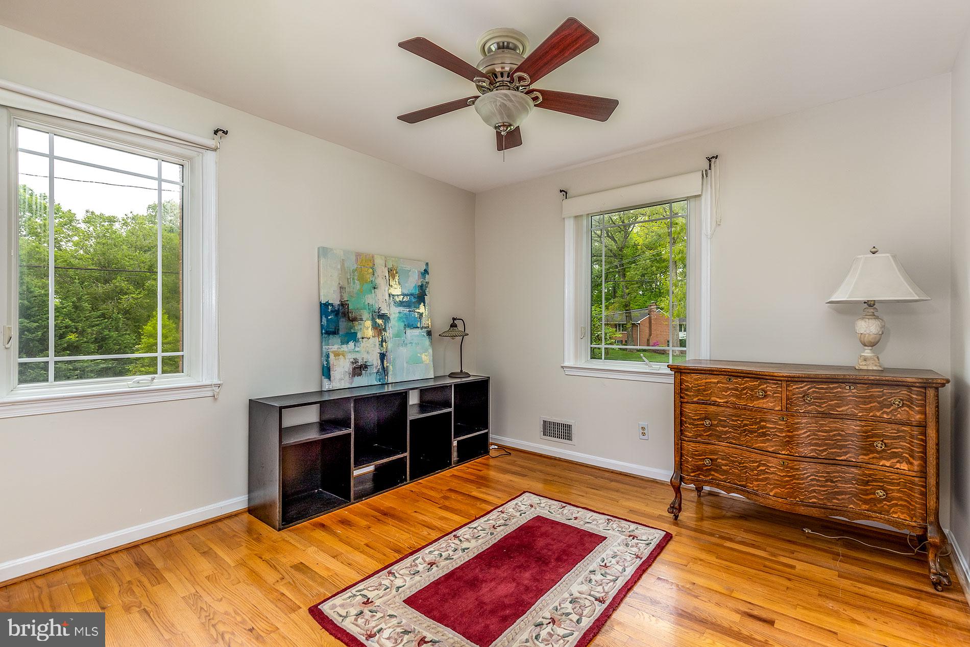 WILLOW WOODS - Residential