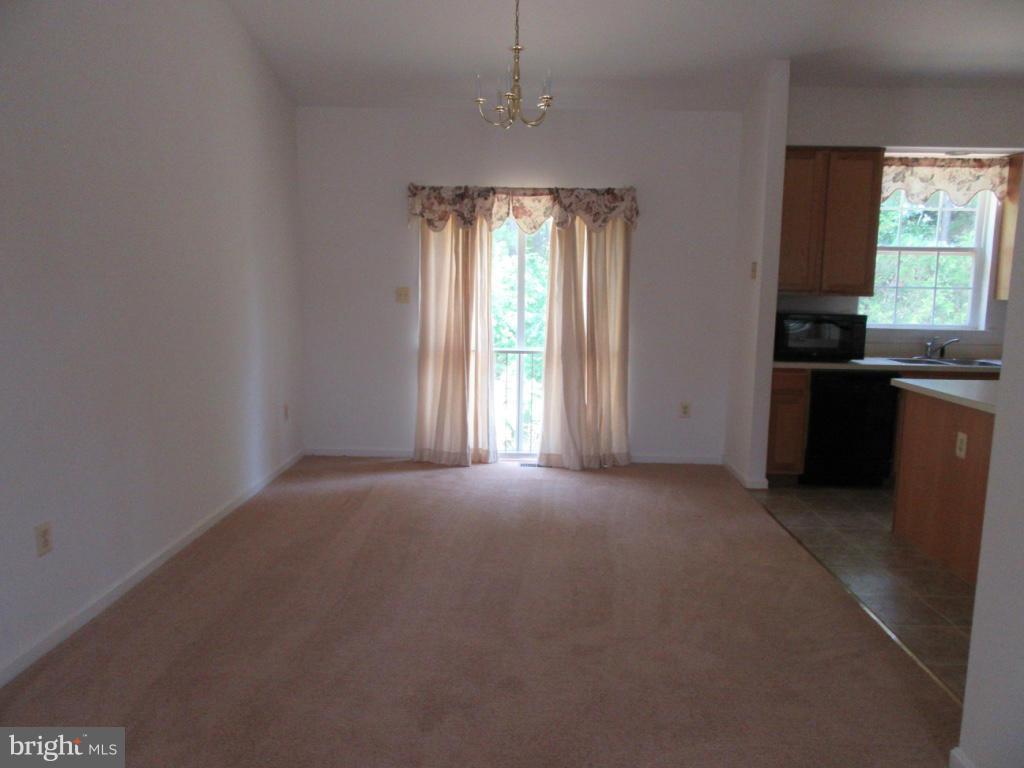 WESTBURY PUB - Residential Lease