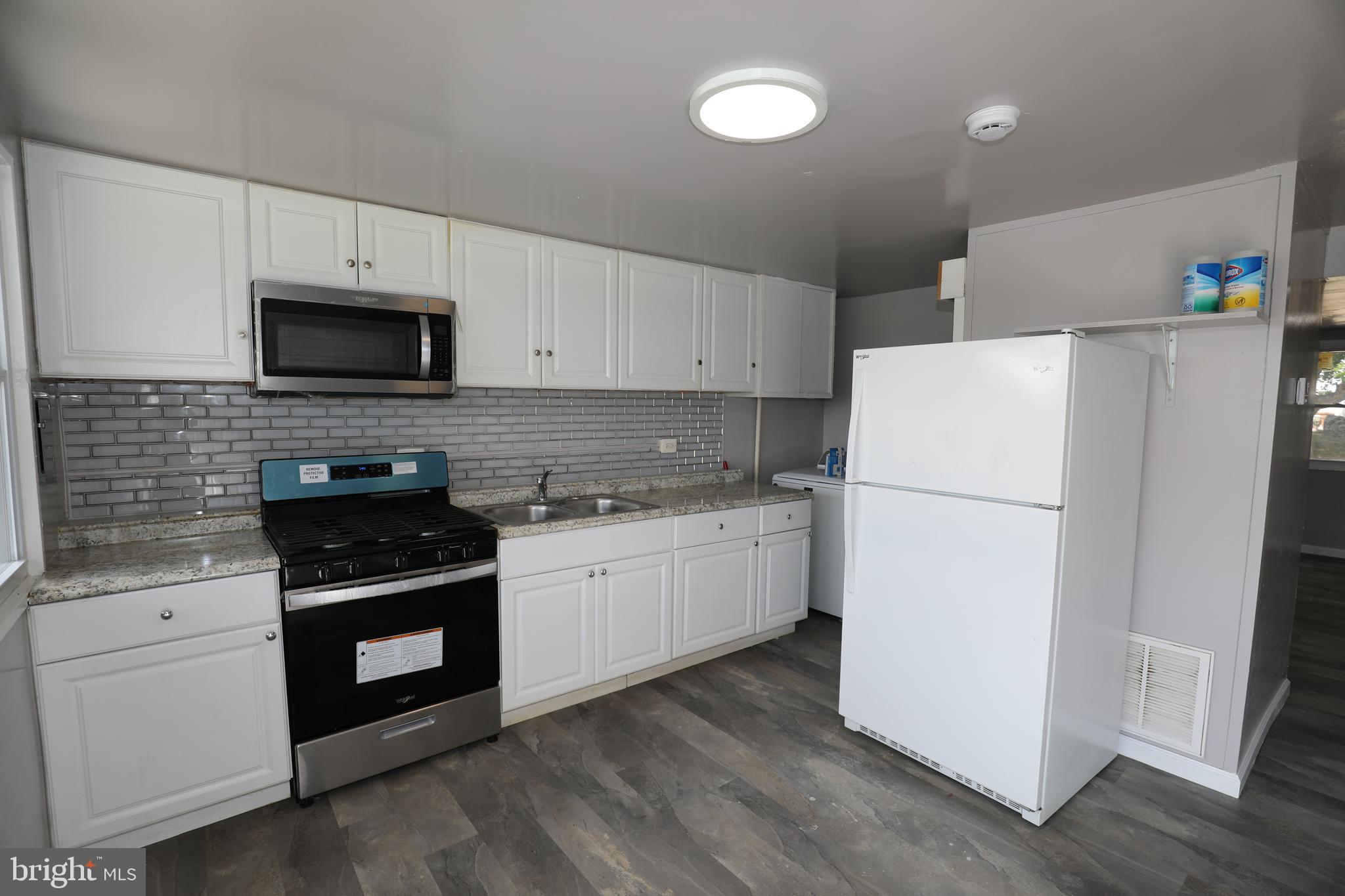 RIVERVIEW - Residential