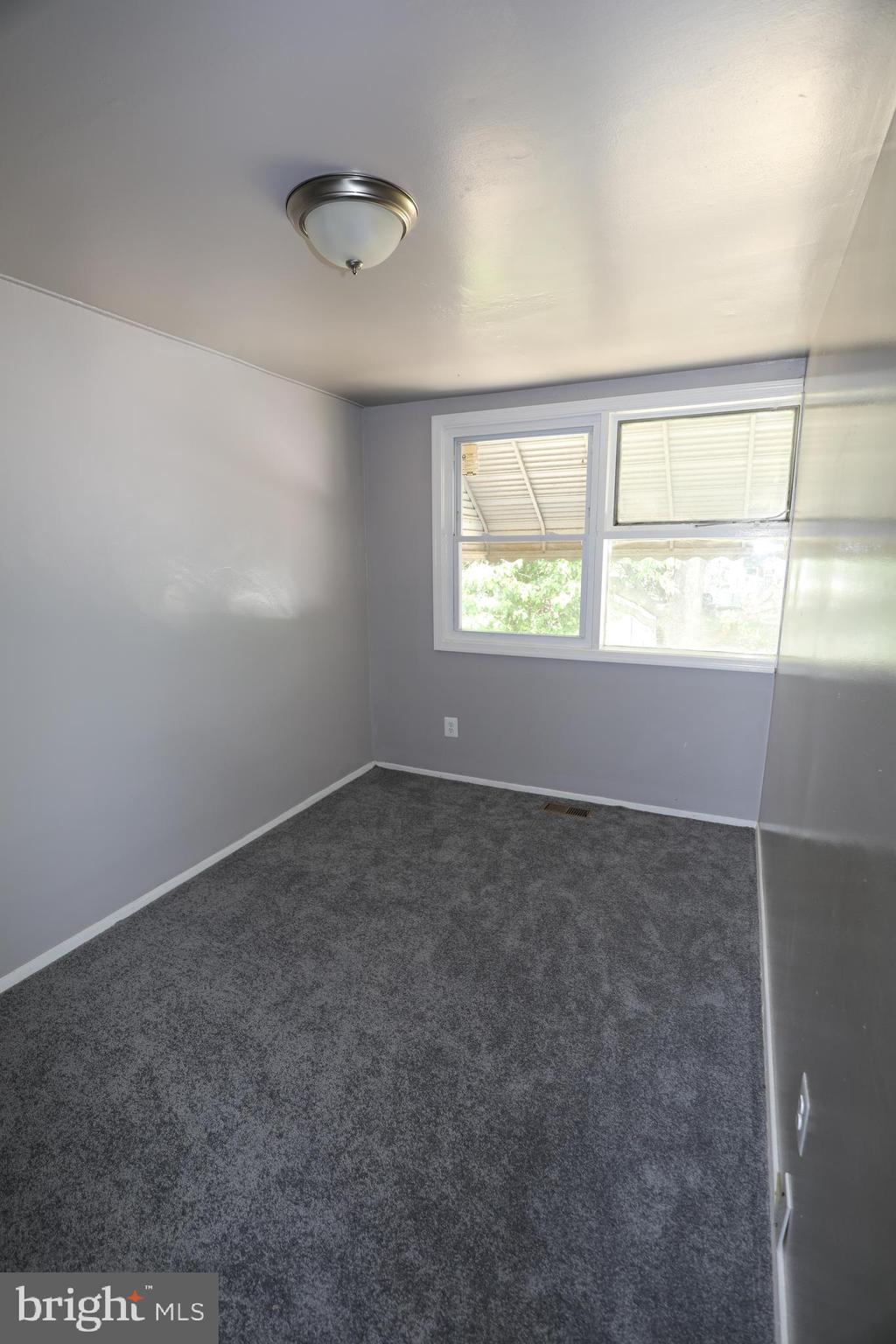 RIVERVIEW - Residential