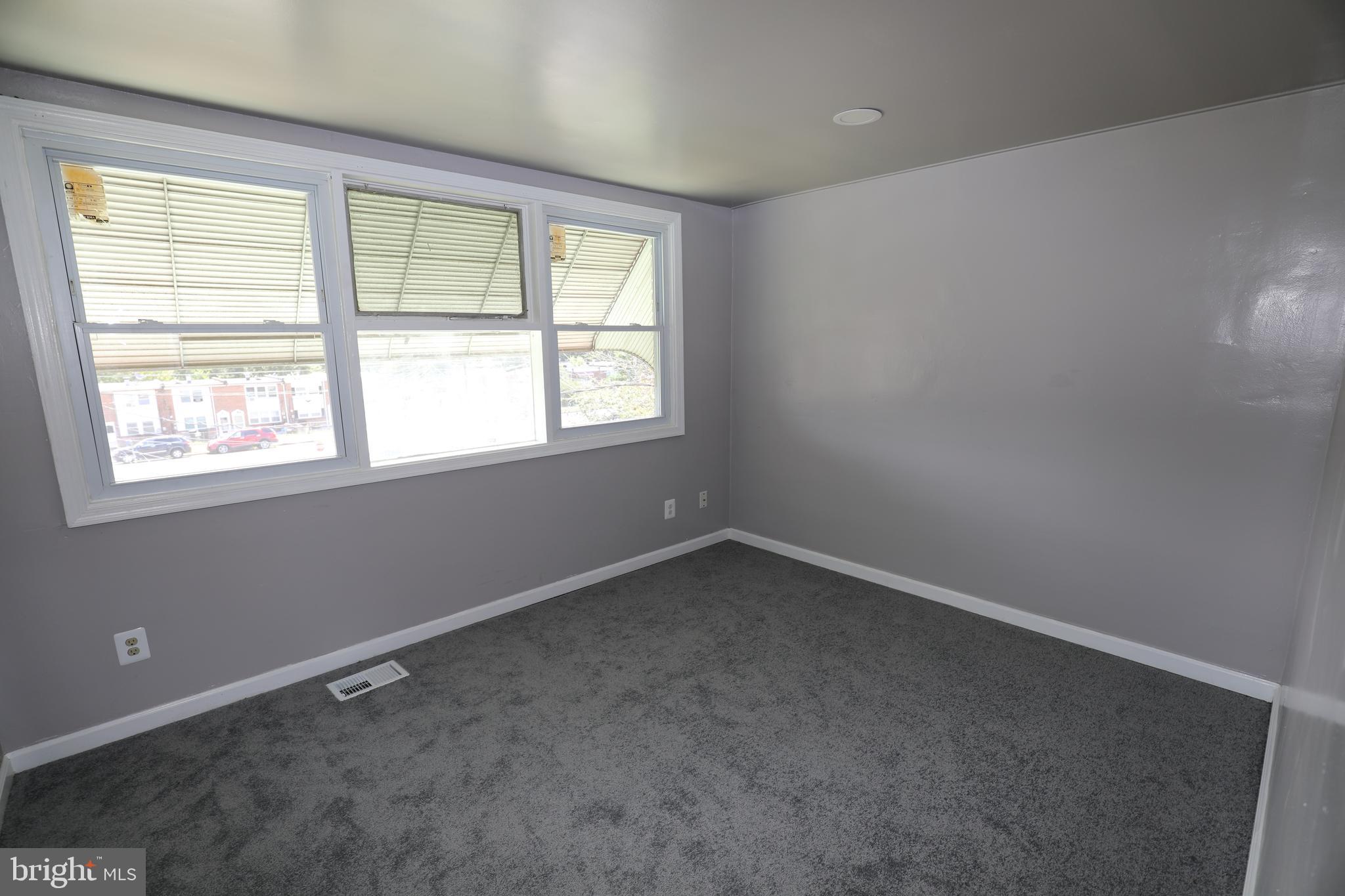 RIVERVIEW - Residential