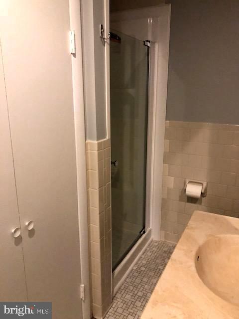 MOUNT VERNON PLACE HISTORIC DISTRICT - Residential Lease