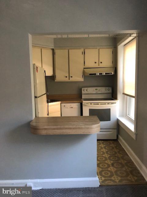 MOUNT VERNON PLACE HISTORIC DISTRICT - Residential Lease