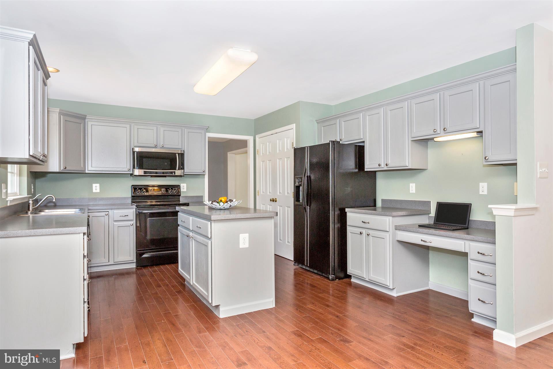 WALNUT RIDGE - Residential Lease