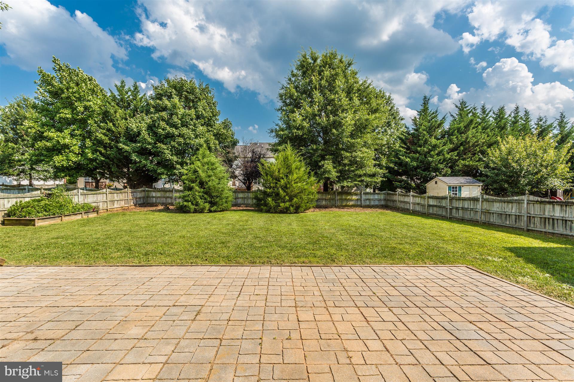 WALNUT RIDGE - Residential Lease