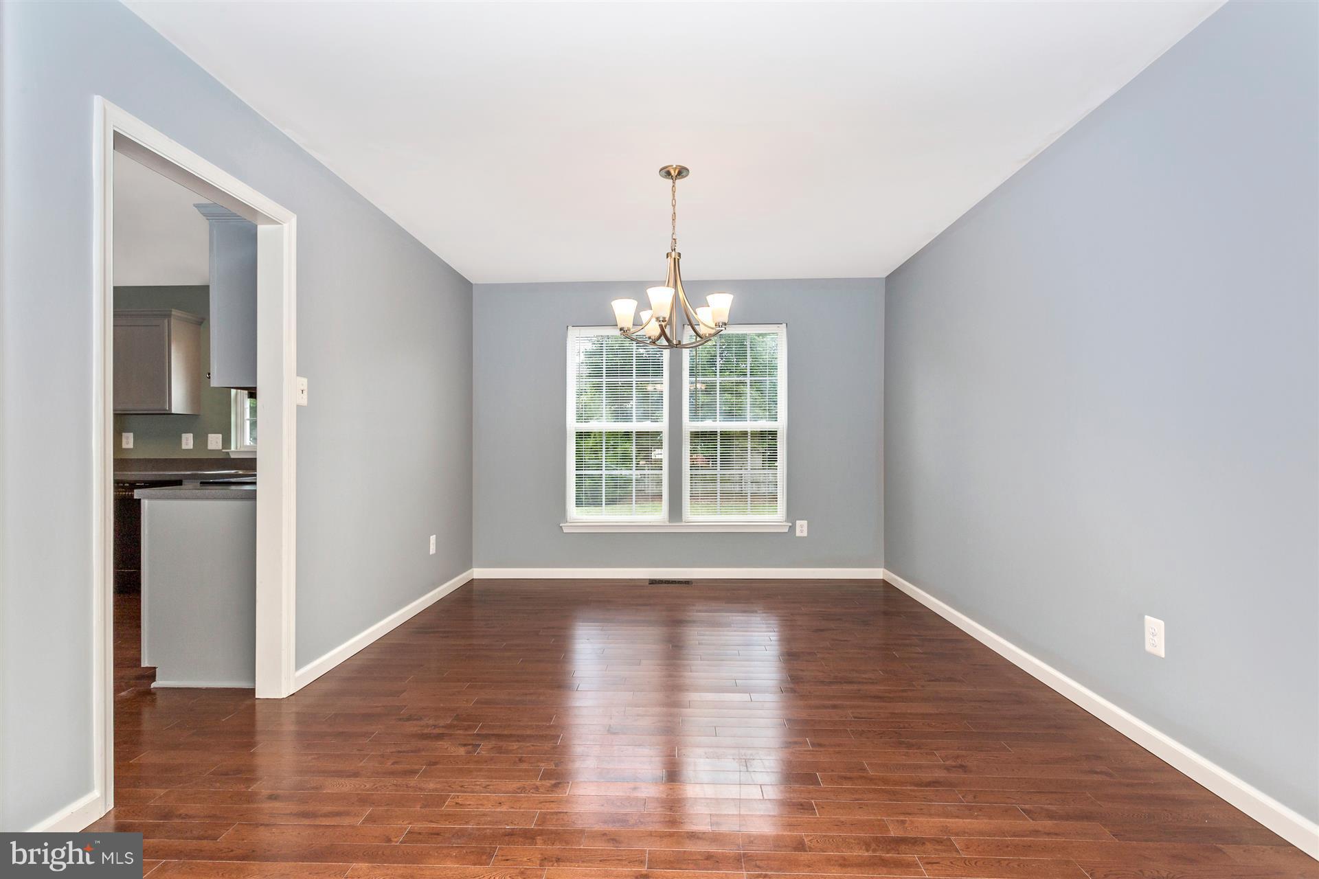 WALNUT RIDGE - Residential Lease