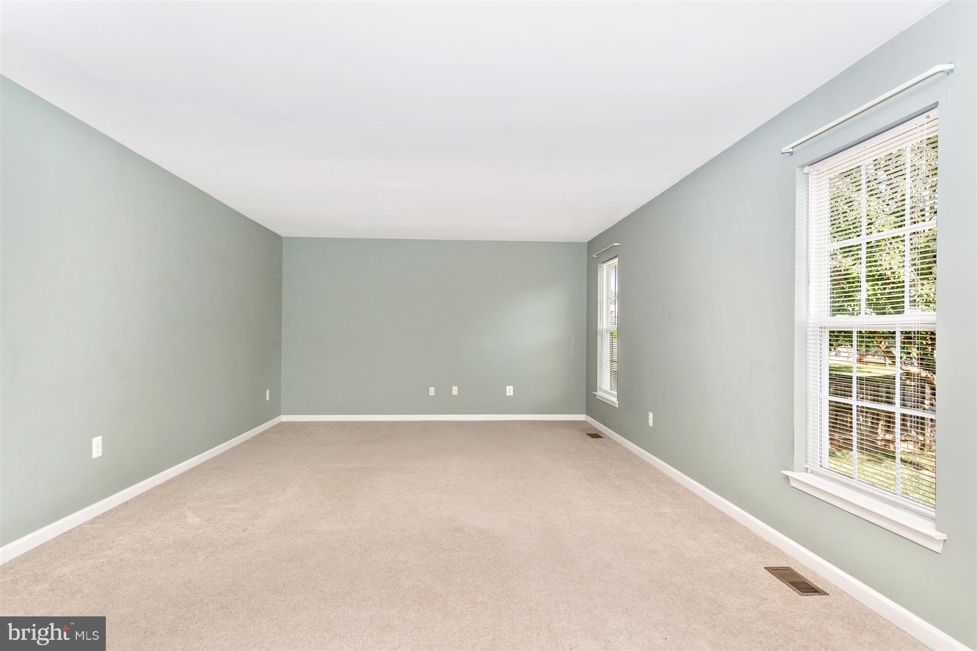 WALNUT RIDGE - Residential Lease