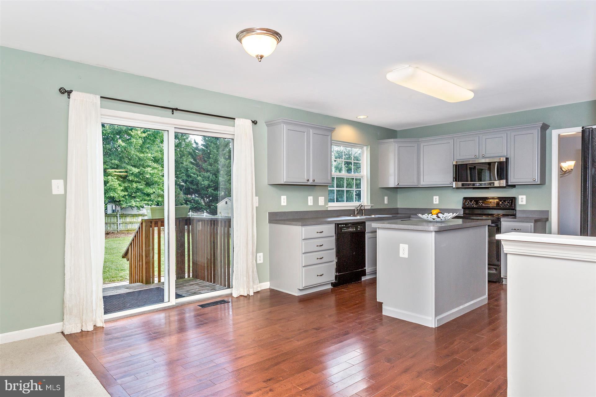 WALNUT RIDGE - Residential Lease