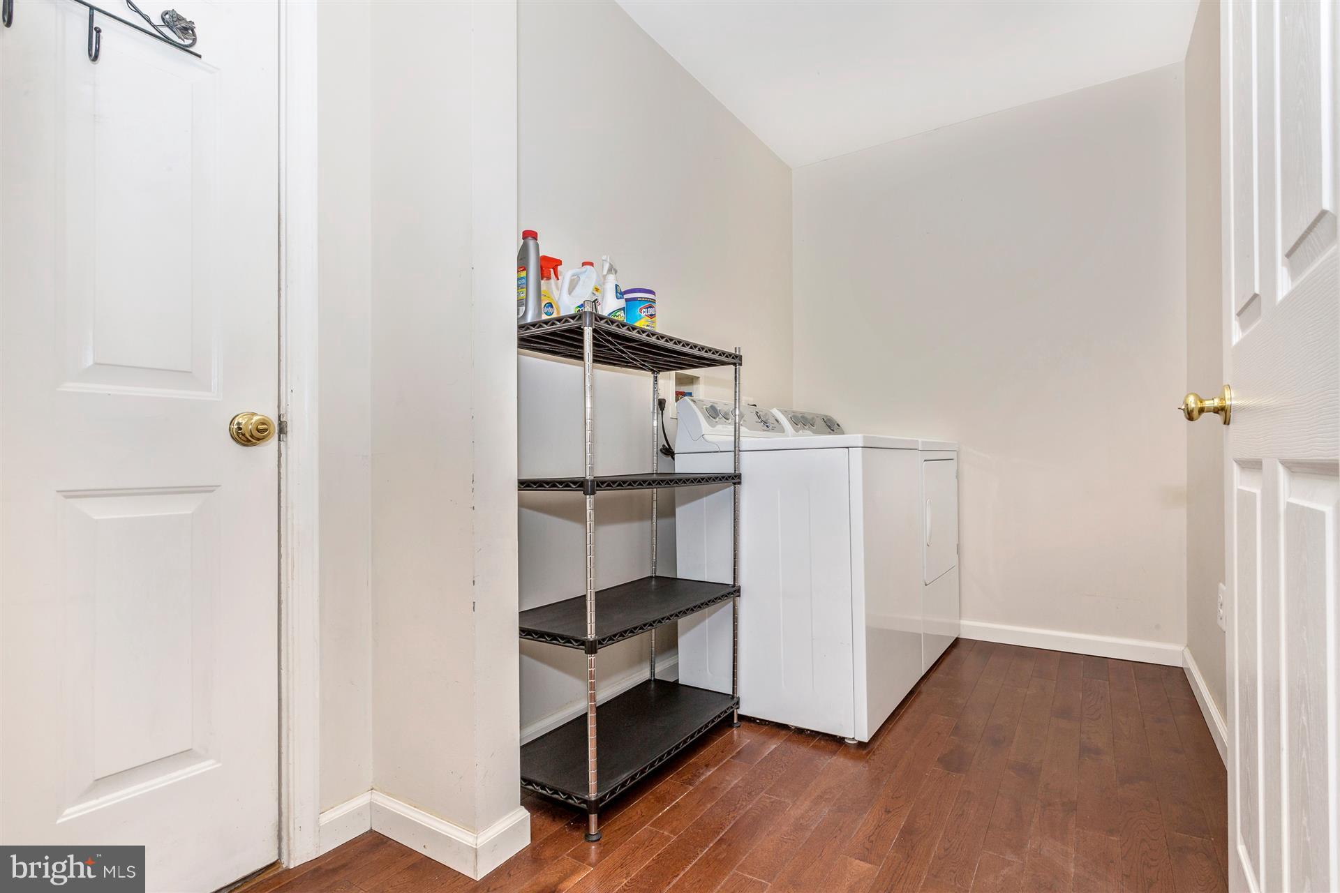 WALNUT RIDGE - Residential Lease