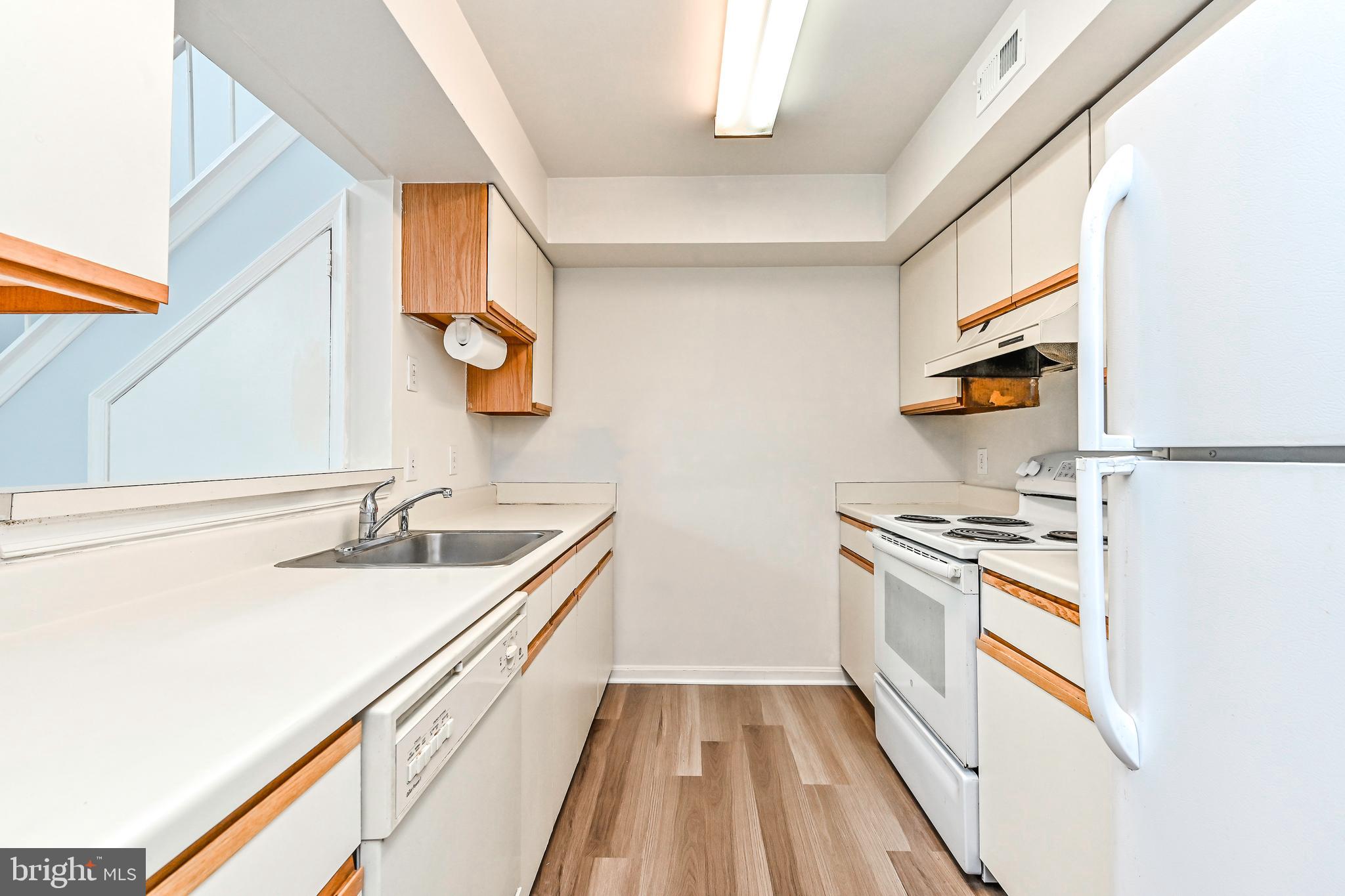 PONDS AT CLIFTON - Residential