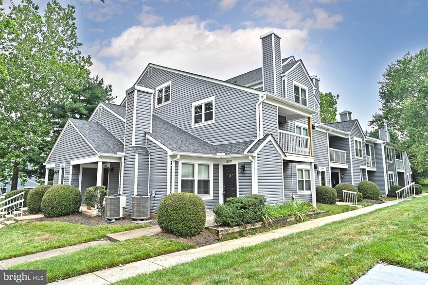 Come check out the Rarely available HERON model with a Loft!  It's located in the highly sought after Ponds of Clifton subdivision! This 2 bedroom 2 full bath unit offers an open floor plan with vaulted ceilings on the main level that will certainly WOW you upon entry. The combination living and dining rooms feature brand new carpet and a  cozy wood burning fireplace with access to the balcony. This level also features a spacious kitchen with a pass-thru window,  the first of two bedrooms, a full Bath, and a laundry area. Head up to the loft where you will find a second private bedroom with an ensuite bath. Freshly painted and new flooring throughout.  Walking distance to shopping and restaurants!  Great commuter location close to Dulles International Airport, I-66, Route 29, Fairfax County Parkway, and More! The much-desired Ponds of Clifton Amenities include Two Ponds, Basketball Court, Pool, Tennis Court, Playground, Party Room, Community Center, Fitness Center, Jog/Walk Path, Recreation center, Picnic area and an on site car wash station. Tons of open parking for guests!