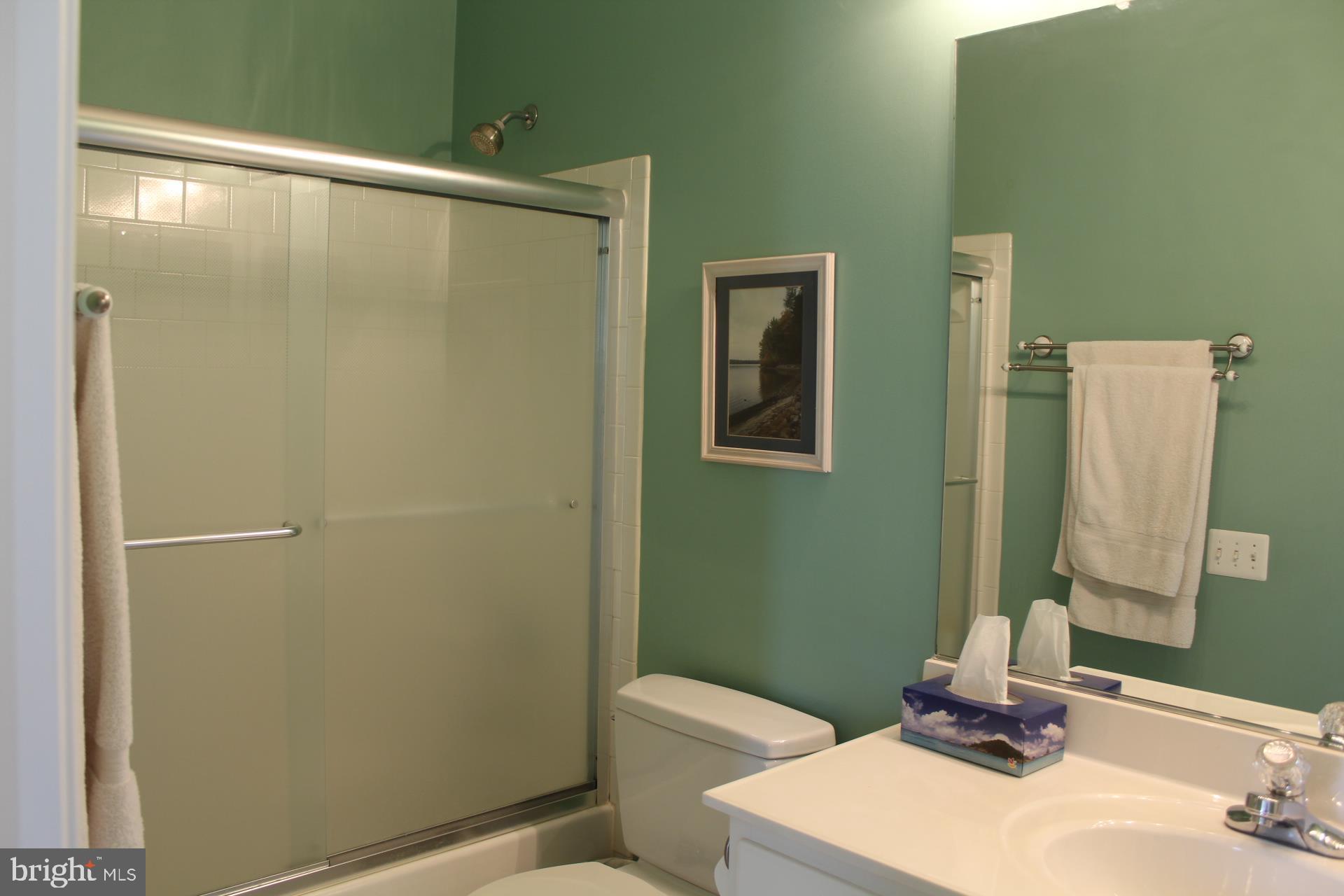 TIDEWATER COLONY - Residential Lease