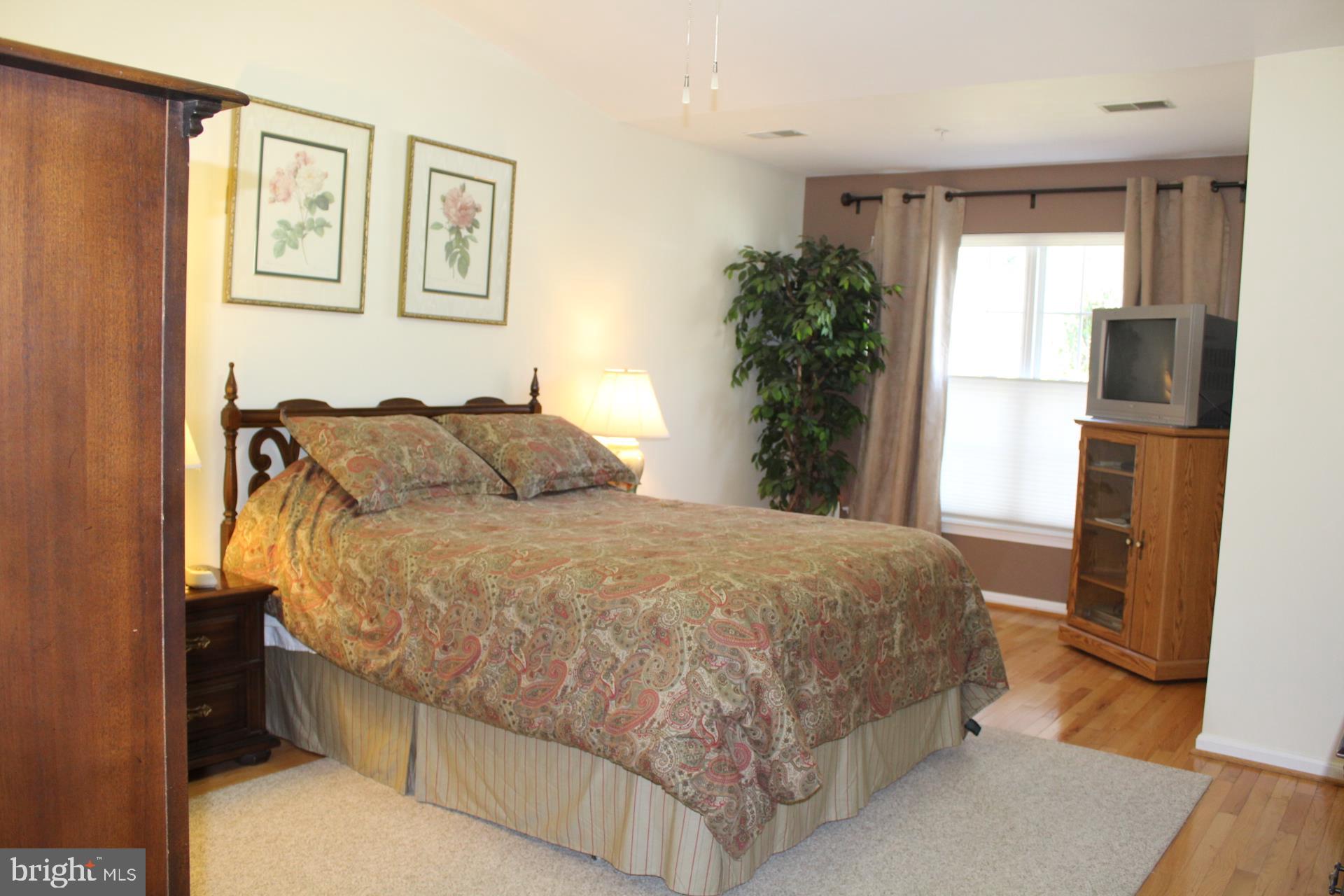 TIDEWATER COLONY - Residential Lease