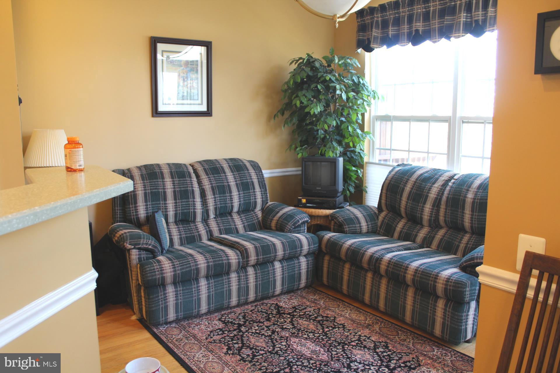 TIDEWATER COLONY - Residential Lease