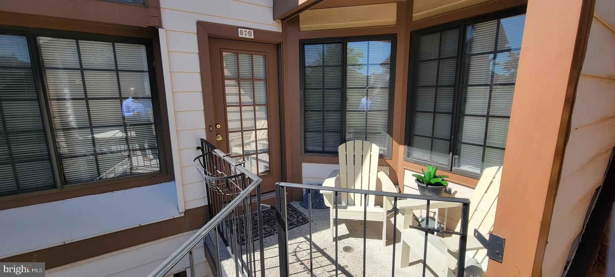 THE TIERS OF LAUREL LAKE - Residential