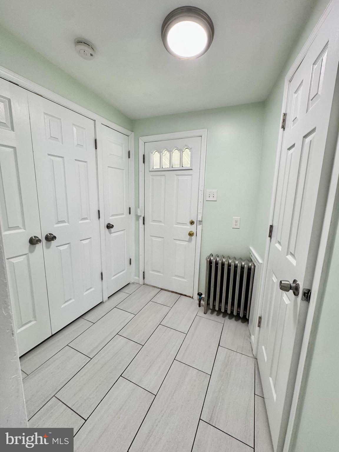 FERN ROCK - Residential Lease