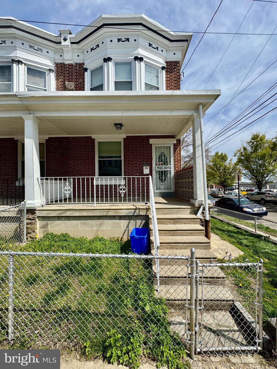 FERN ROCK - Residential Lease