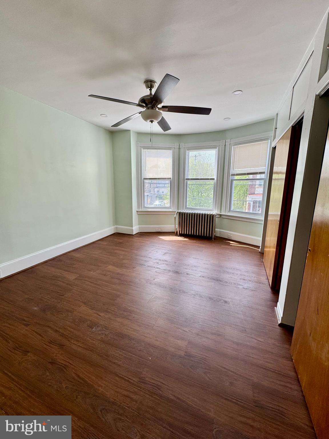 FERN ROCK - Residential Lease