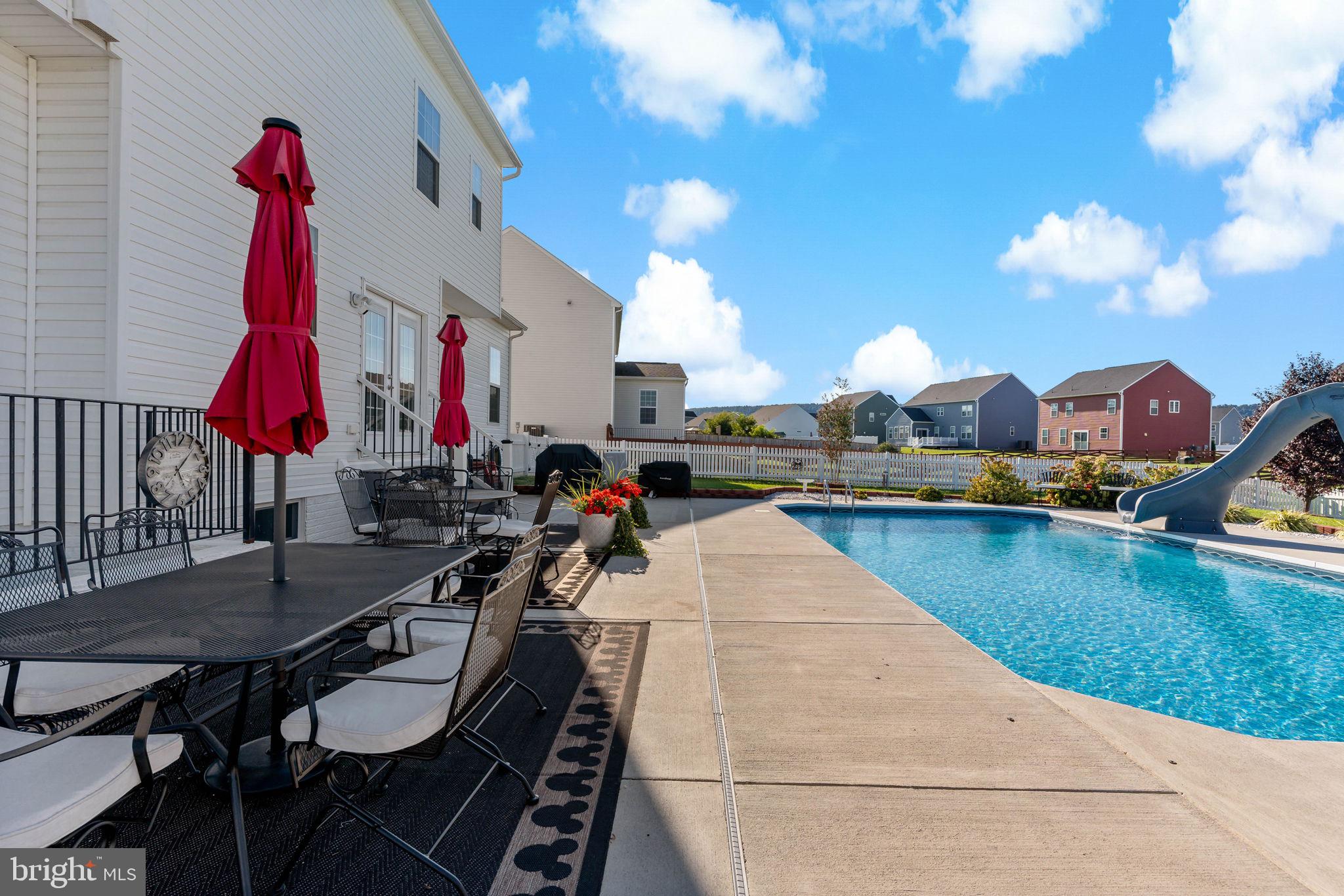 SPRINGDALE FARM - Residential