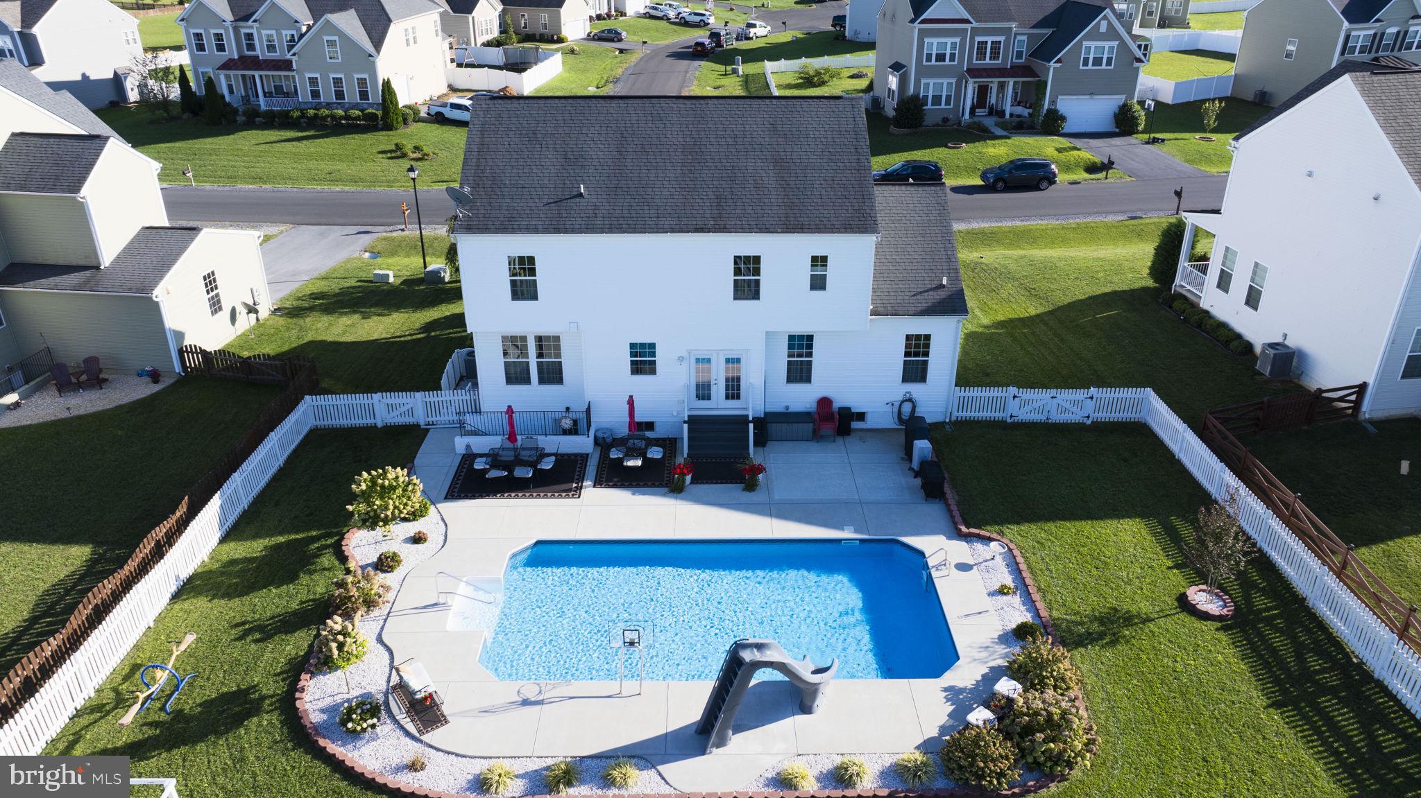 SPRINGDALE FARM - Residential