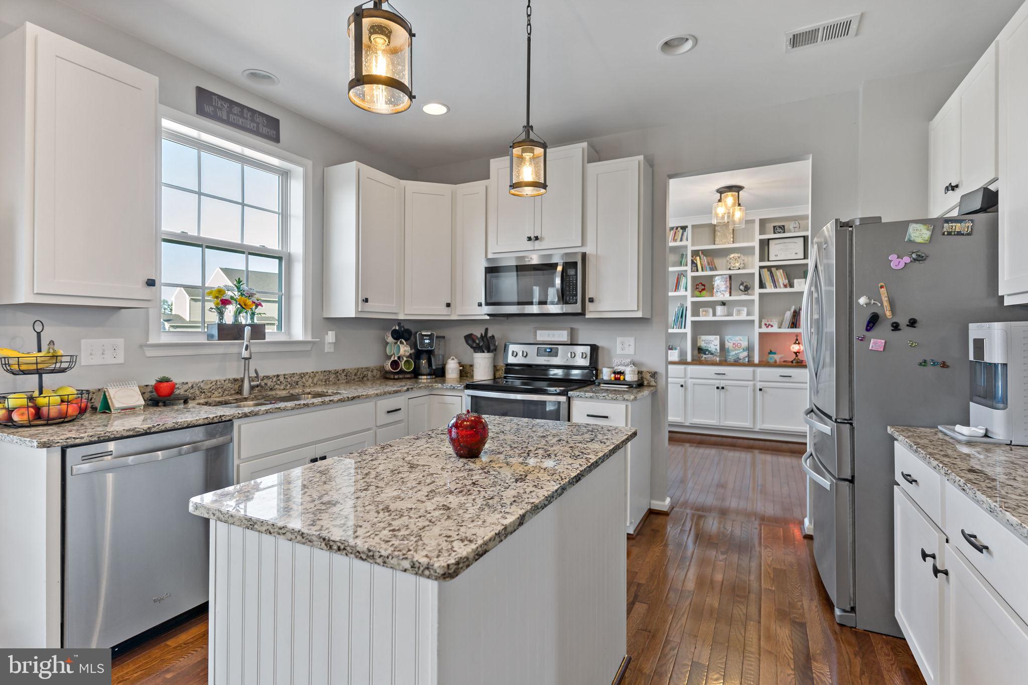 SPRINGDALE FARM - Residential