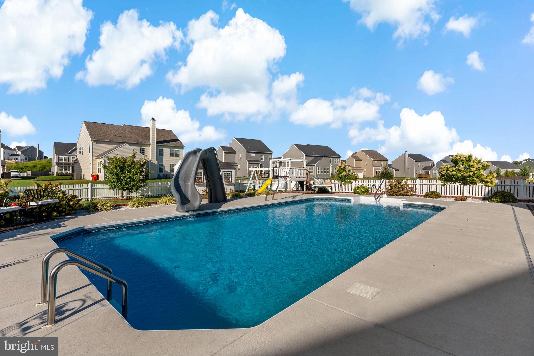 SPRINGDALE FARM - Residential