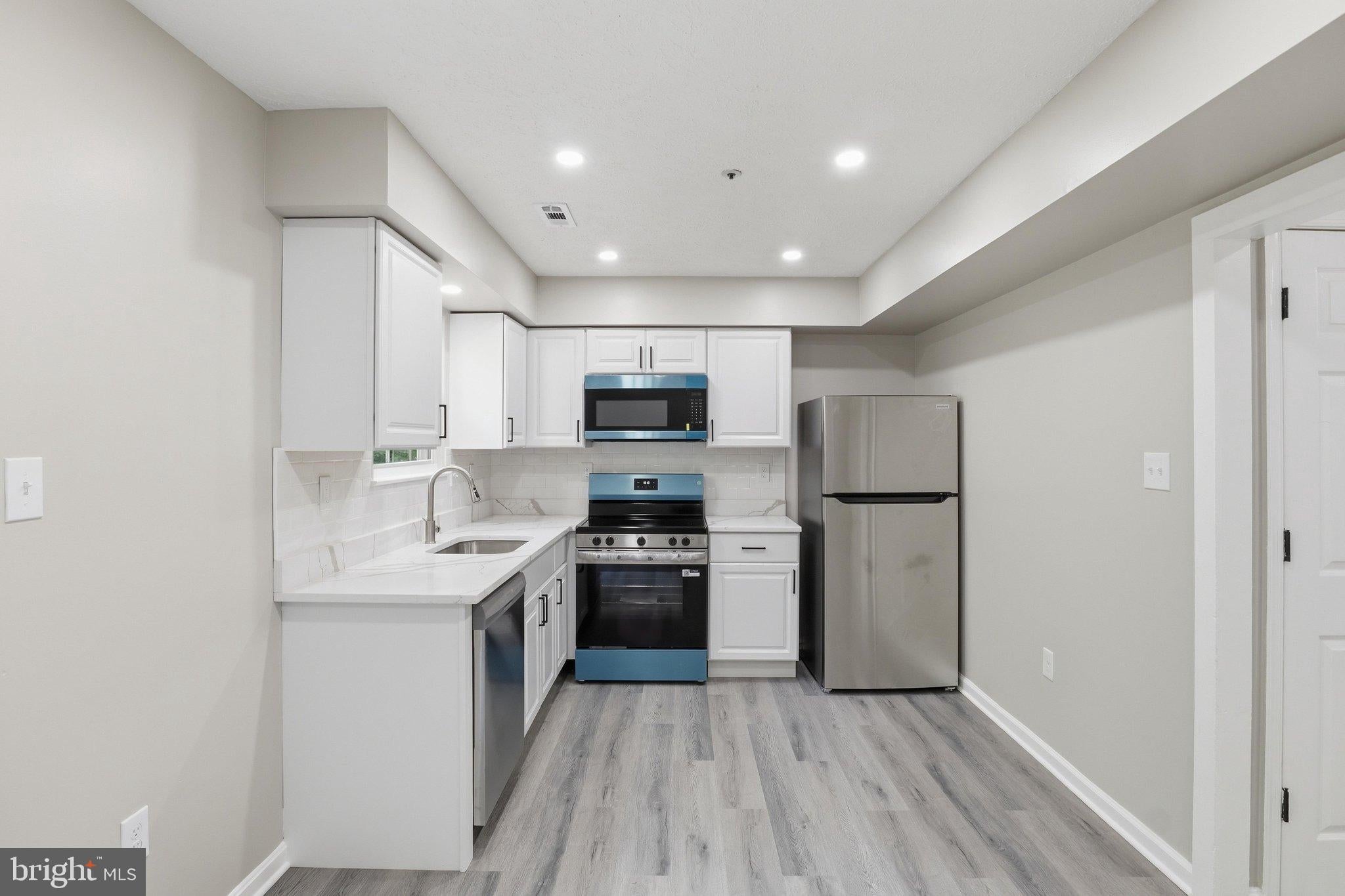 2813 MUESERBUSH COURT