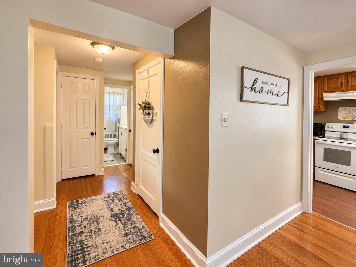 31 W GRANT STREET W B