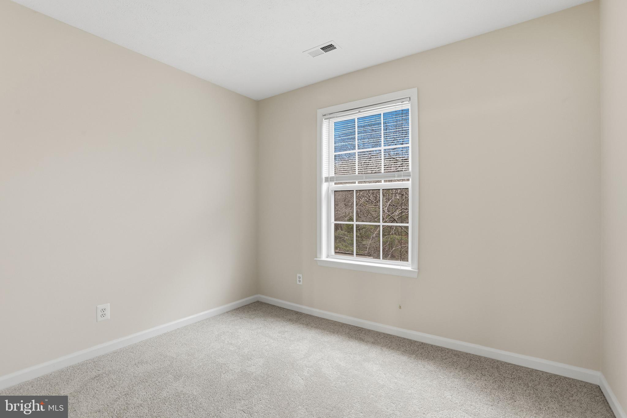 CHARLESTOWN COMMONS - Residential