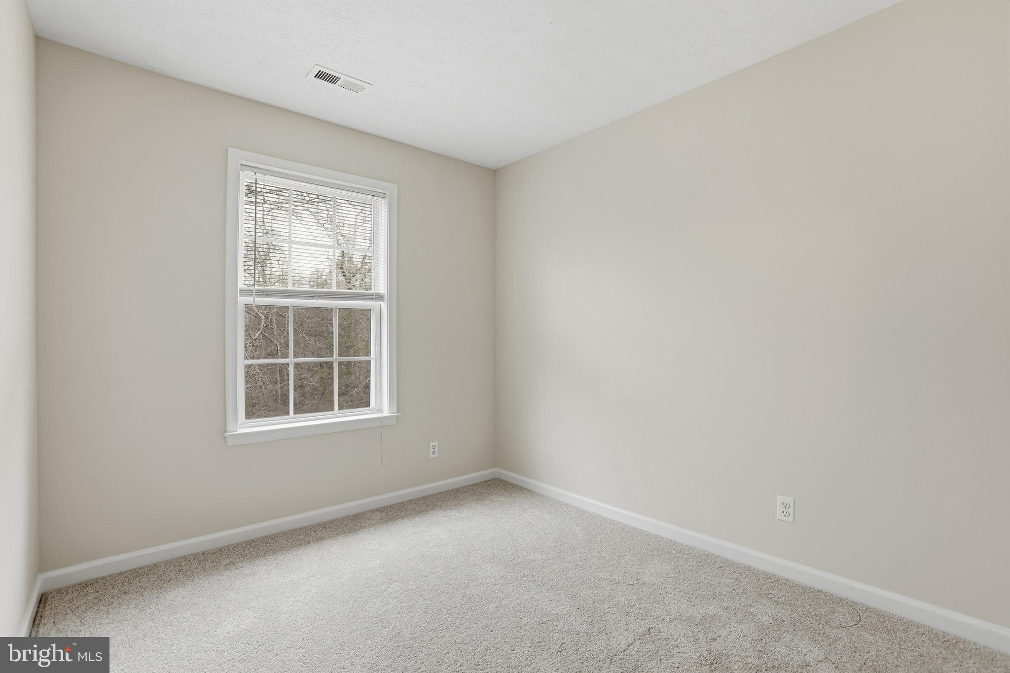 CHARLESTOWN COMMONS - Residential