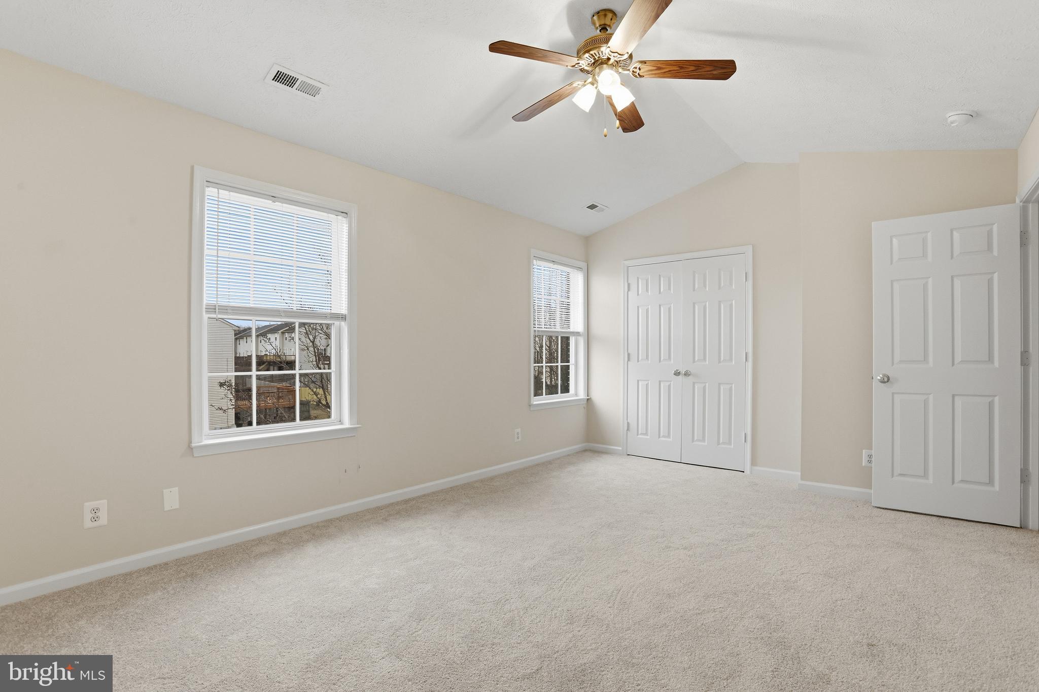 CHARLESTOWN COMMONS - Residential