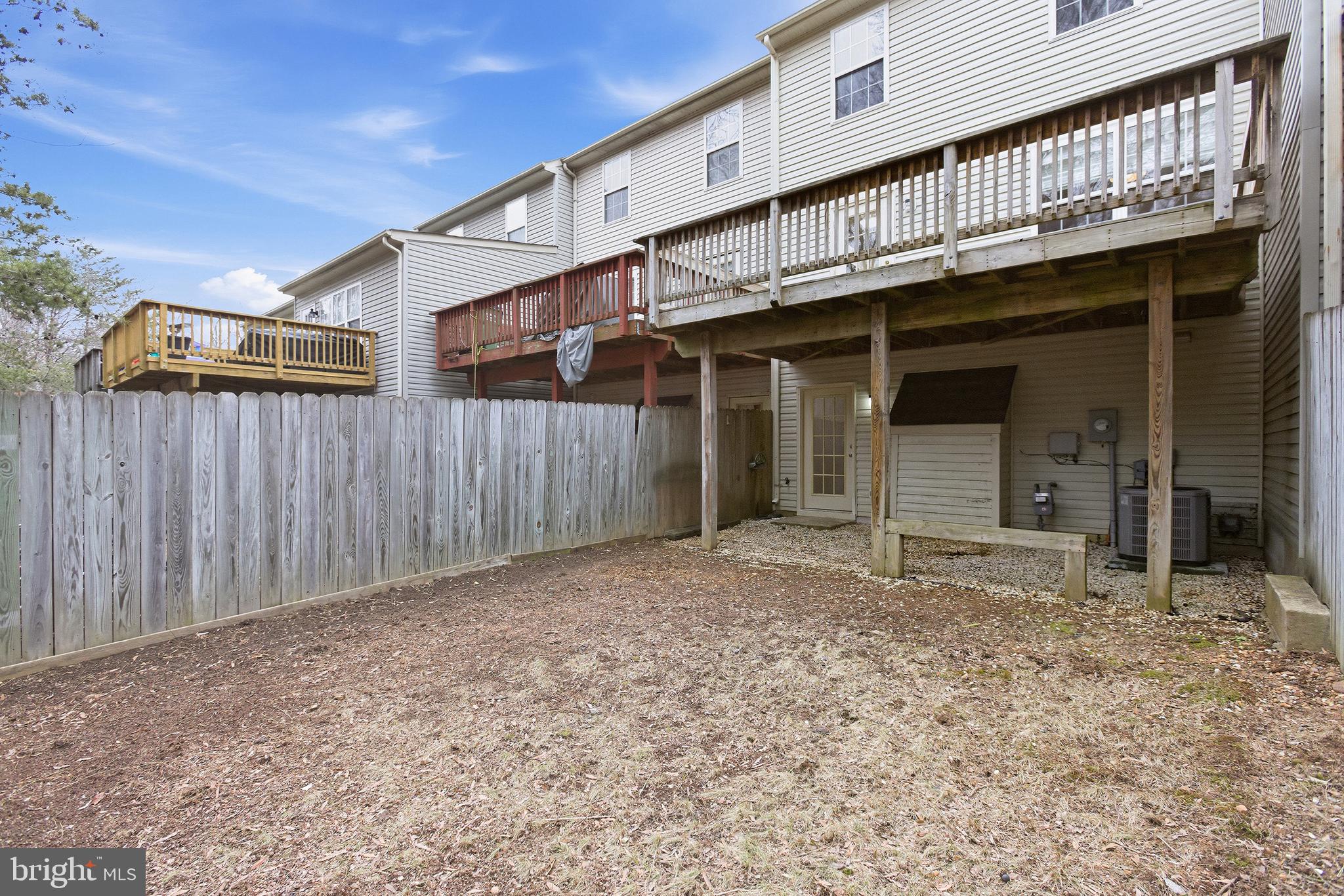 CHARLESTOWN COMMONS - Residential