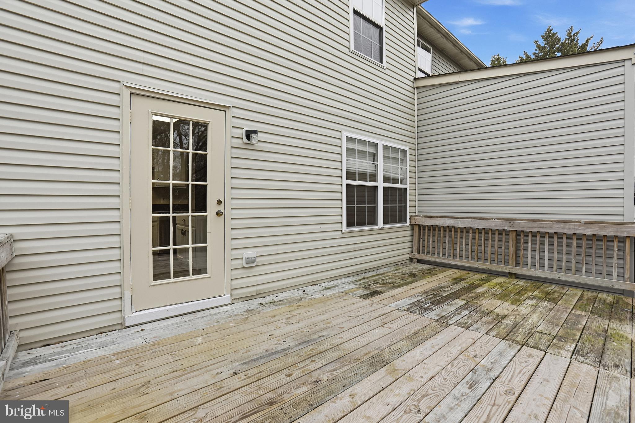 CHARLESTOWN COMMONS - Residential