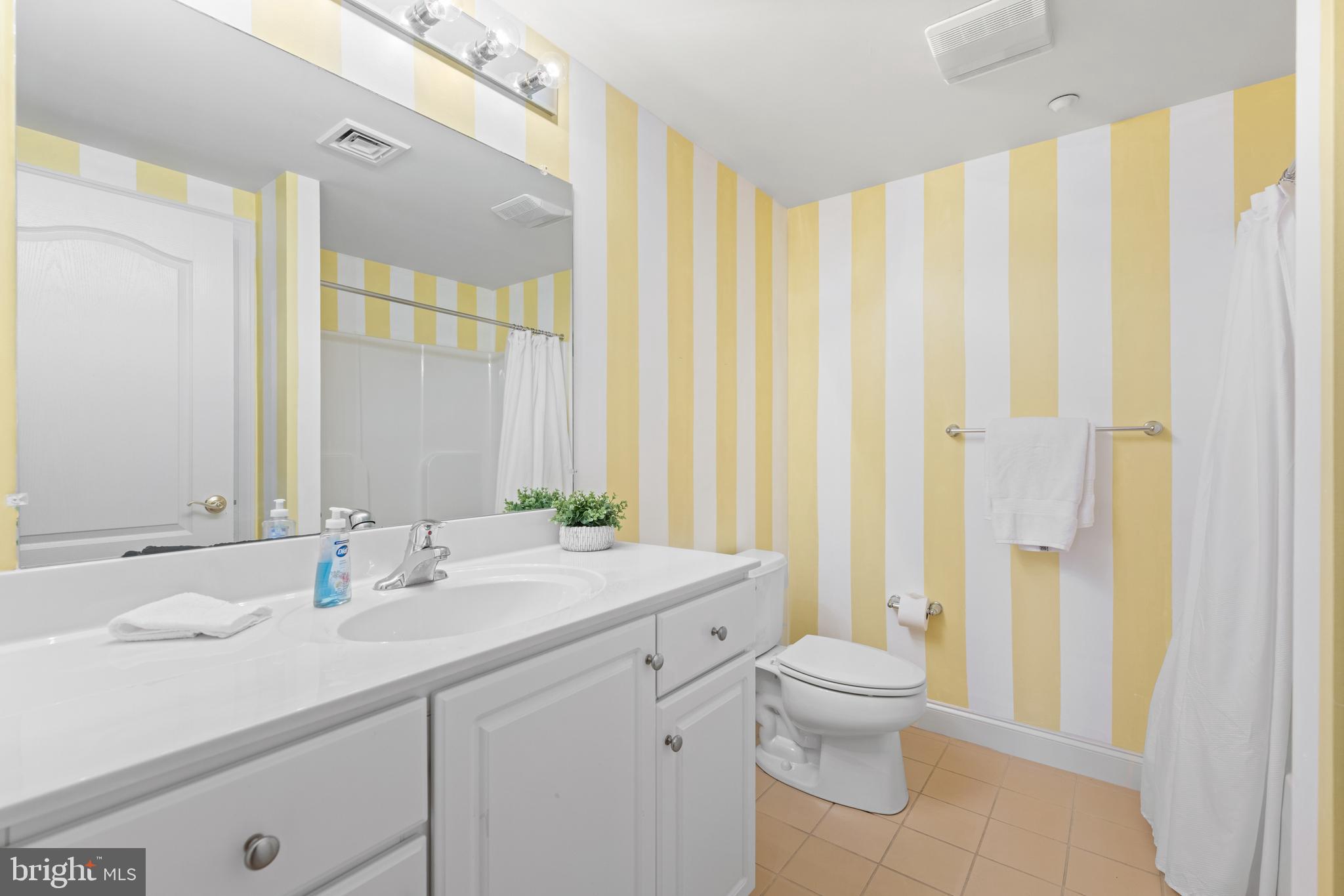 WINDSOR AT GLEN MI - Residential