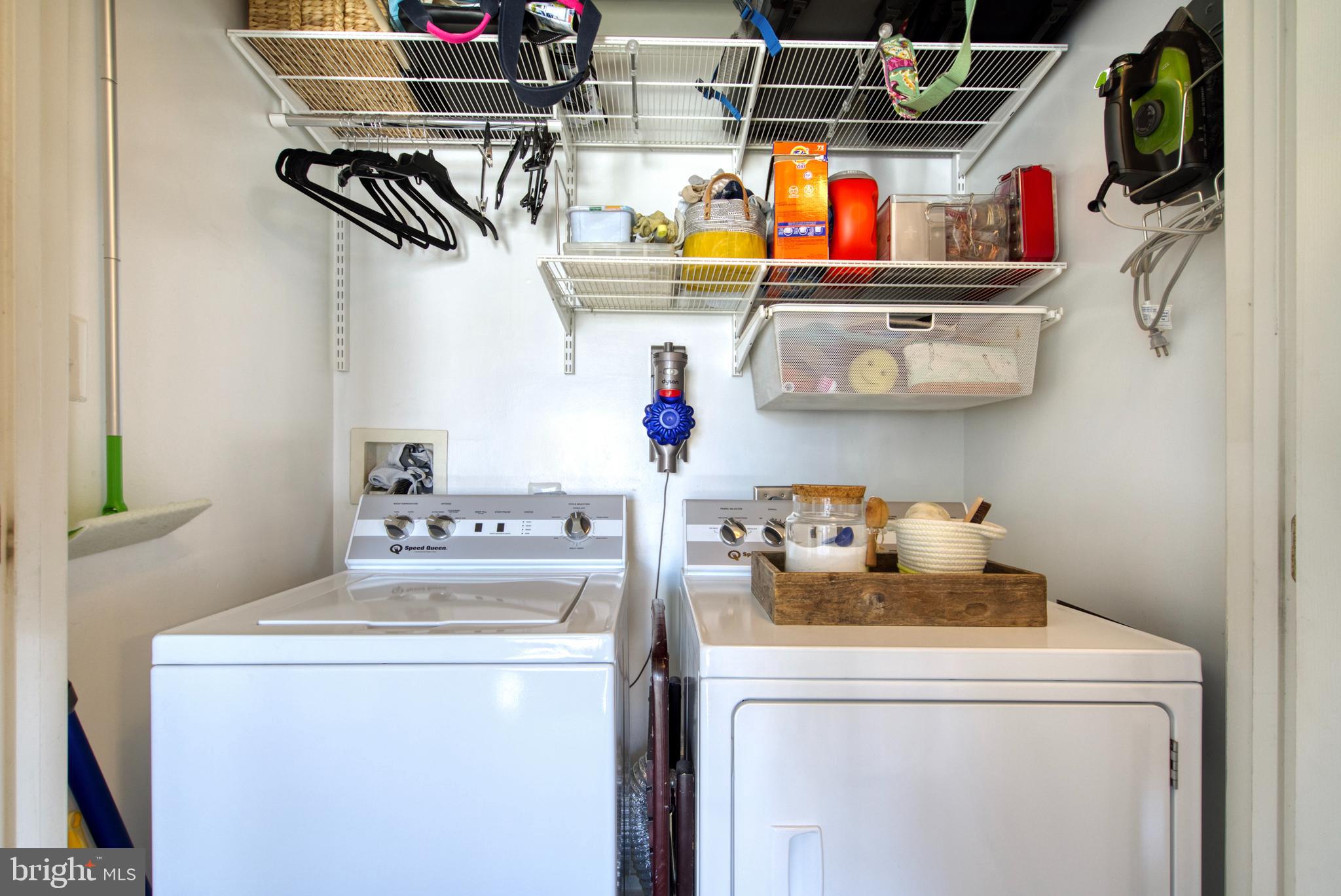 ASHBURN FARM - Residential