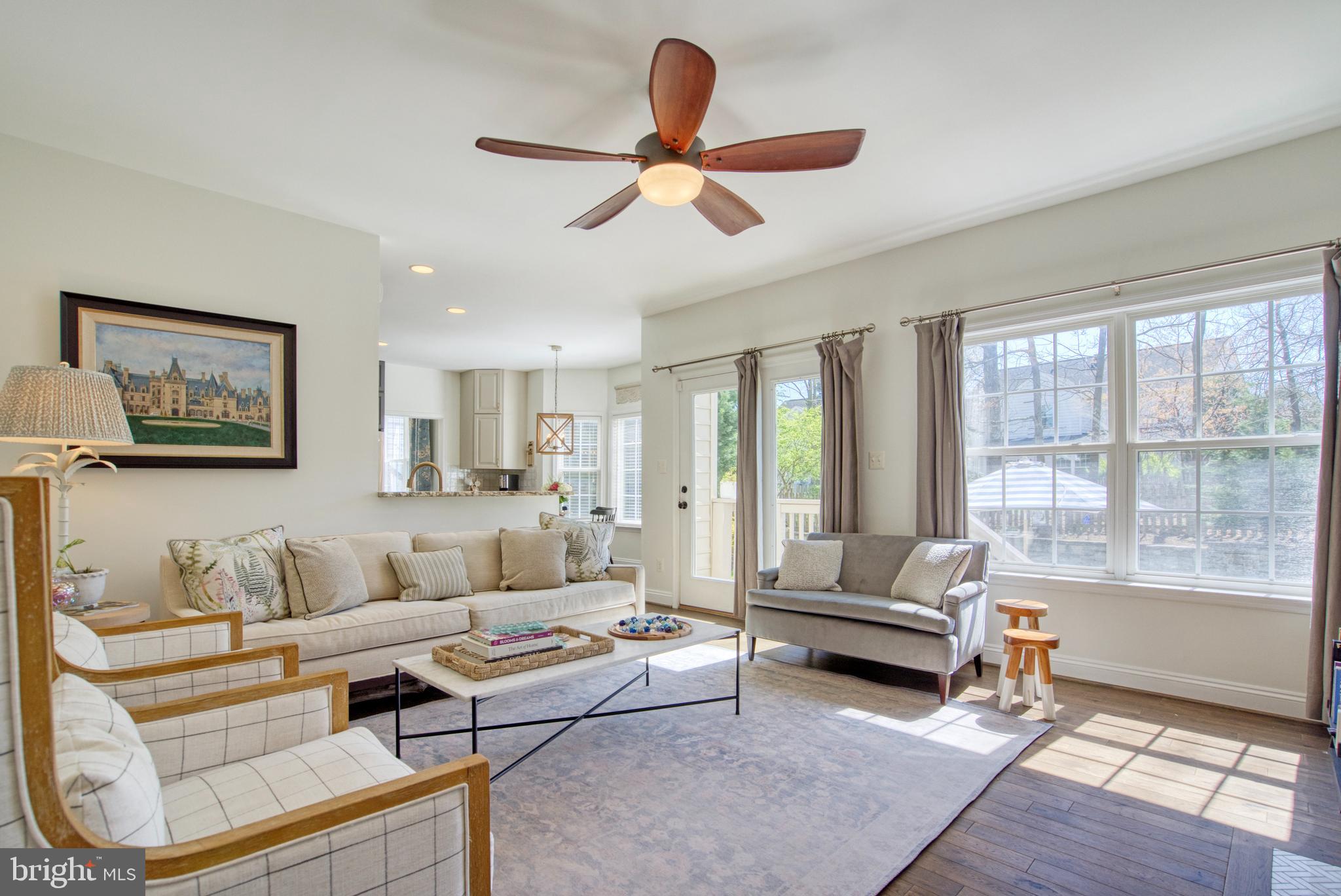 ASHBURN FARM - Residential