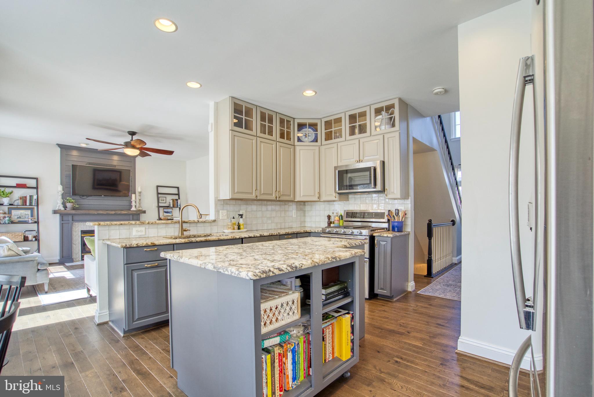 ASHBURN FARM - Residential