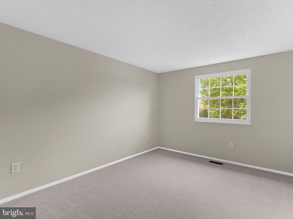 FARMBROOK - Residential