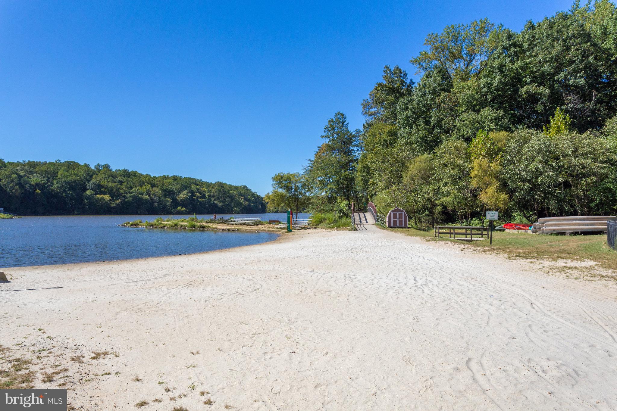 CARDINAL SQUARE - Residential