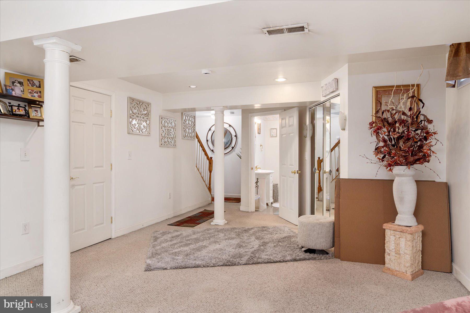 WINTERSET - Residential