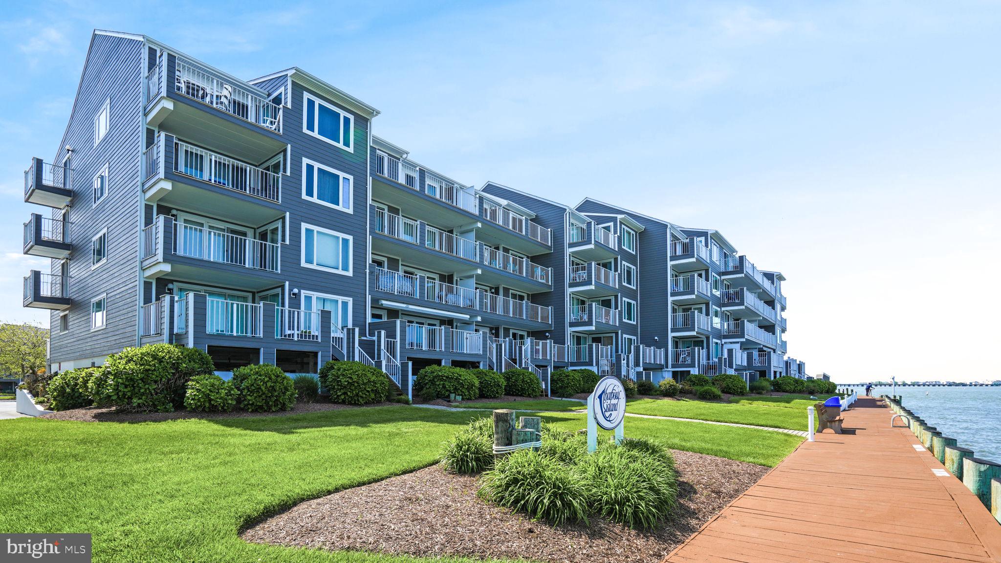 425 14TH STREET 305 L