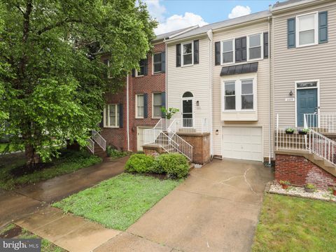 6427 BRASS BUTTON COURT CENTREVILLE VA 20121