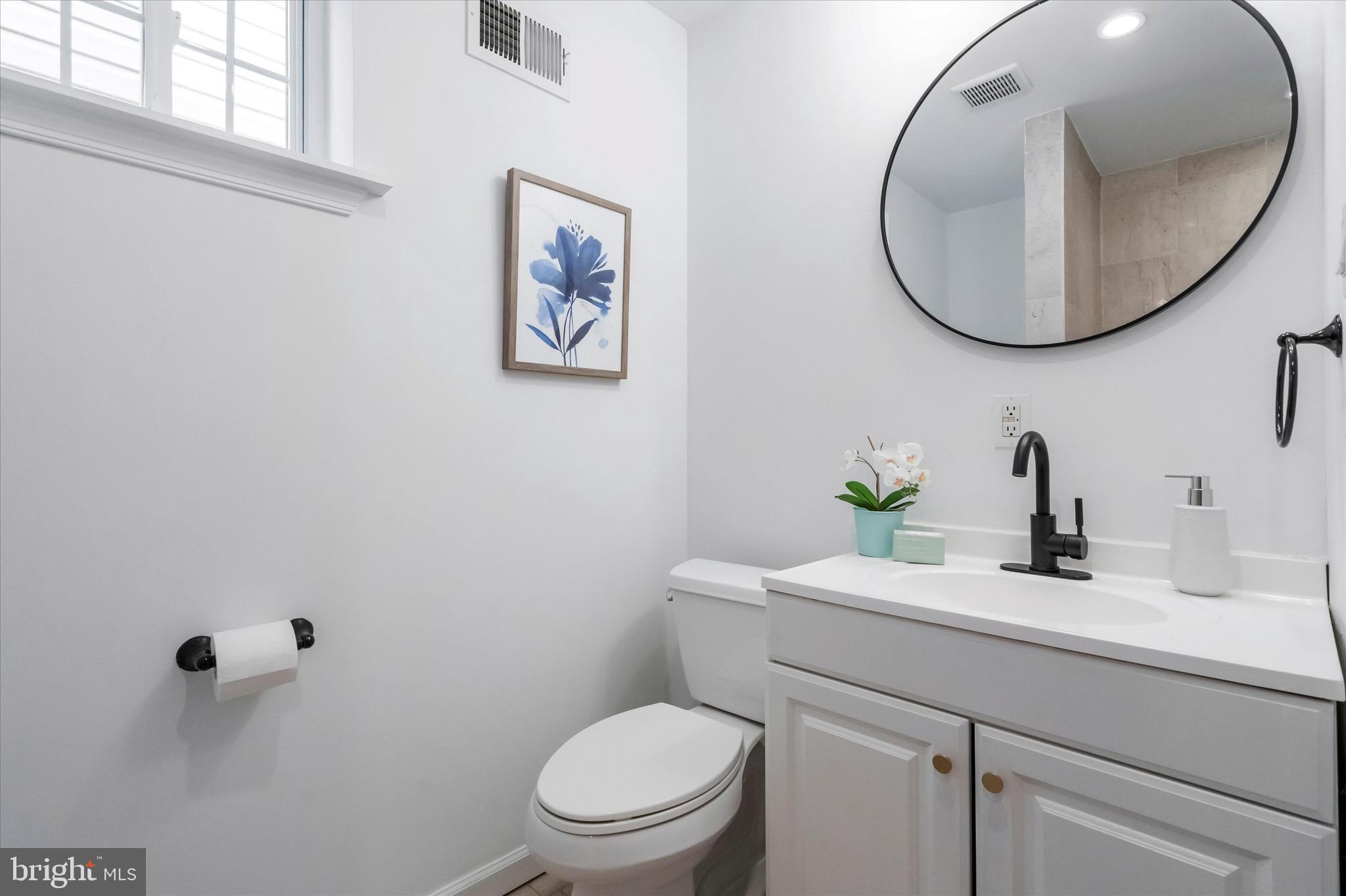 POINT BREEZE - Residential