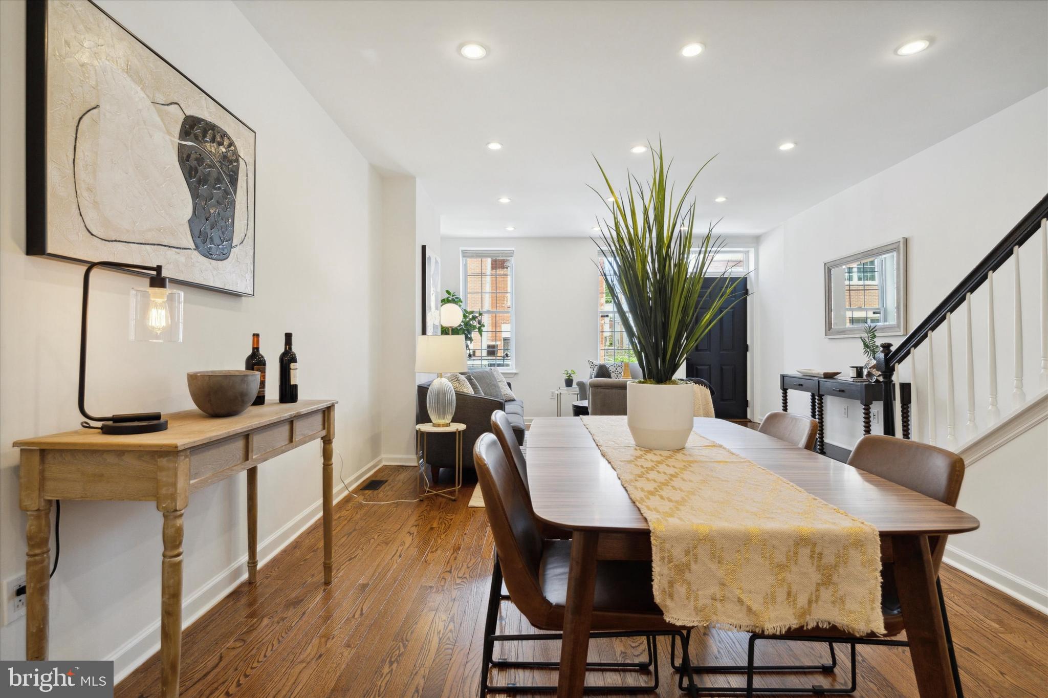 POINT BREEZE - Residential
