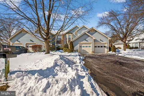 Photo of 3 - A Spaulding Drive, MONROE TOWNSHIP, NJ 08831 (MLS # NJMX2011068)